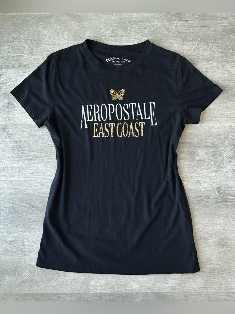 Aeropostale Black 'East Coast' Graphic Tee with Gold Accent Y2K